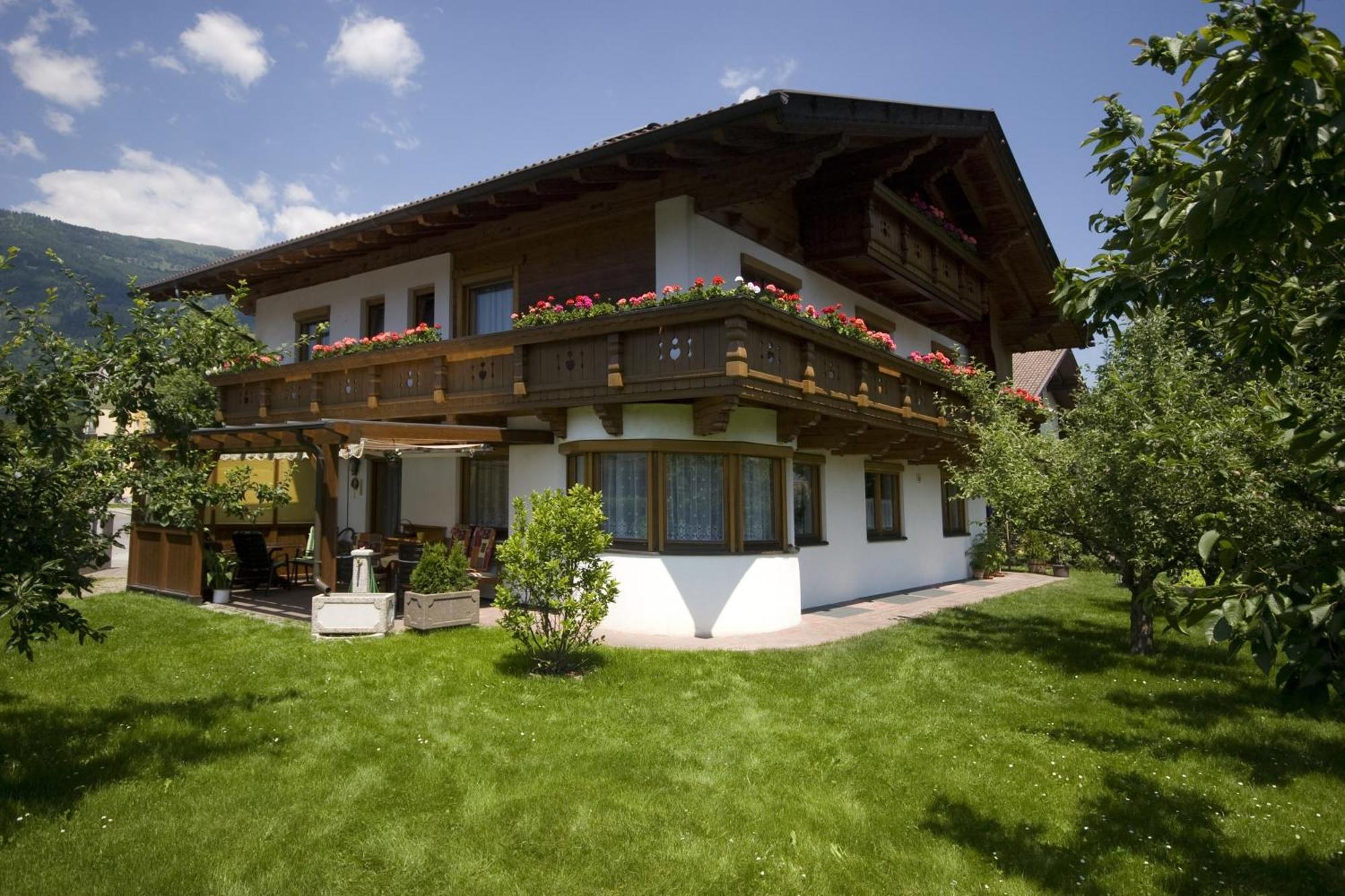Ferienwohnungen Haus Schett Lienz Exterior foto